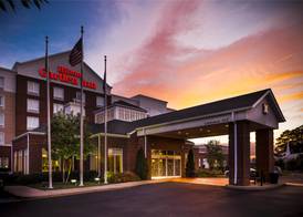 Hilton Garden Inn Hampton Coliseum Central 2