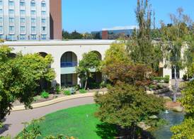 DoubleTree by Hilton Newark Fremont 5
