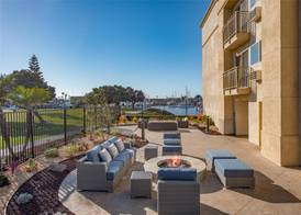 Hampton Inn Channel Islands Harbor 4
