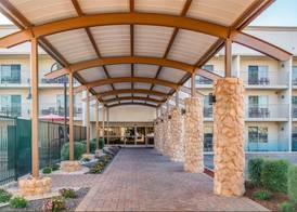 Hampton Inn Channel Islands Harbor 3