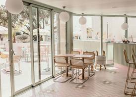ibis Styles Pont du Gard Route d'Avignon 5