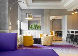 DoubleTree by Hilton Hotel Savannah Historic District 5
