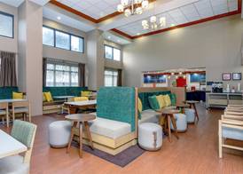 Hampton Inn & Suites Port St. Lucie, West 5