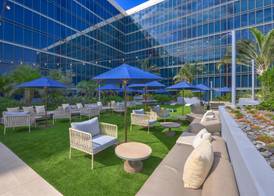 Hilton Anaheim 4