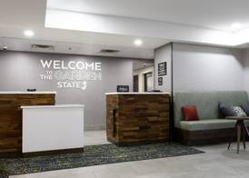 Hampton Inn East Windsor 4