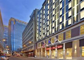 Hampton Inn & Suites - Minneapolis/Downtown 3