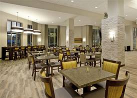 Hampton Inn & Suites - Minneapolis/Downtown 5