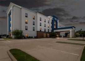Hampton Inn Marion 3