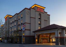 Hampton Inn & Suites West Des Moines Mill Civic 2