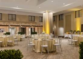 DoubleTree by Hilton Hotel Laurel 5
