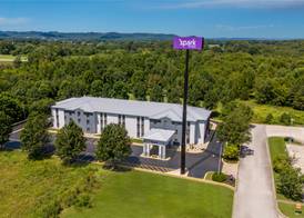 Spark by Hilton Sellersburg 5