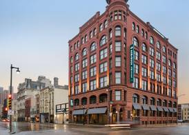 Homewood Suites by Hilton Milwaukee Downtown 4