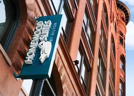 Homewood Suites by Hilton Milwaukee Downtown 2