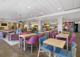 Home2 Suites by Hilton Queensbury Lake George 5