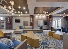DoubleTree by Hilton Denver International Airport 3