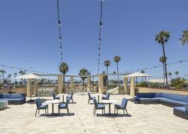 Redondo Beach Hotel, Tapestry Collection by Hilton 5