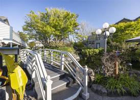 Seacliff Inn Aptos, Tapestry Collection by Hilton 3