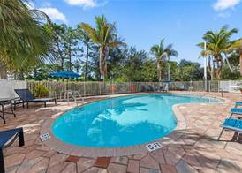Hampton Inn & Suites Ft. Pierce 5