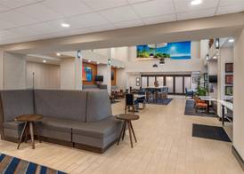 Hampton Inn & Suites Ocala 5