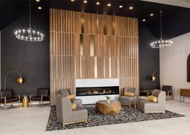 DoubleTree by Hilton Pittsburgh-Meadow Lands 5