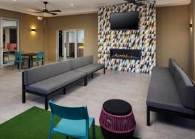 Home2 Suites By Hilton Memphis Downtown 4