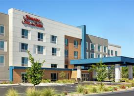 Hampton Inn & Suites Oroville 3