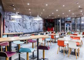 Hotel ibis Porto Gaia 5