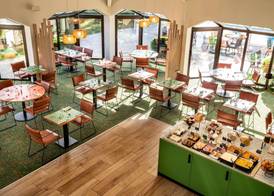 Ibis Styles Lisieux Normandie 2