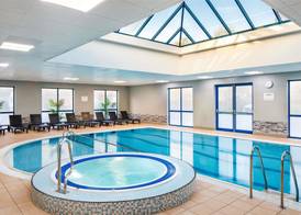 Mercure Birmingham West Hotel 4