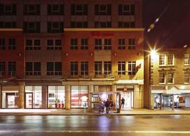 ibis Reading Centre 3