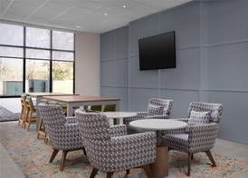 Hampton Inn Crossville 3