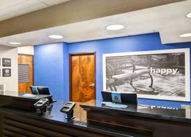 Hampton Inn State College 3