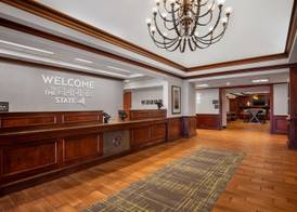 Hampton Inn Long Island - Brookhaven 5