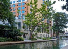 Home2 Suites By Hilton San Antonio on the Riverwalk 2