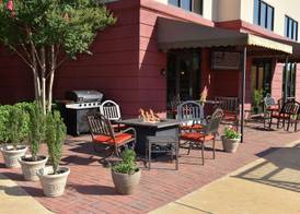 Hampton Inn & Suites Alexandria 4