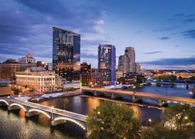 Amway Grand Plaza Hotel, Curio Collection by Hilton 2