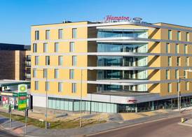 Hampton by Hilton Ashford International 2