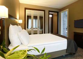 Occidental Ankara 4