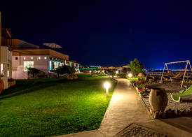 Alkionis Beach Hotel Apartments 4