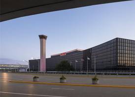 Hilton Chicago O'Hare Airport 4