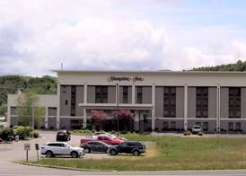 Hampton Inn Hillsville 4