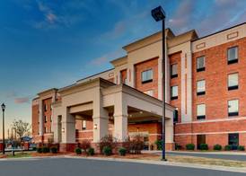Hampton Inn & Suites - Hartsville, SC 3
