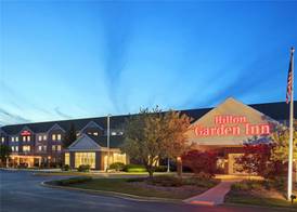 Hilton Garden Inn Milwaukee Northwest Conference Center 2