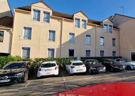 Kyriad Direct Arpajon 3