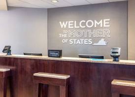 Hampton Inn Manassas 3