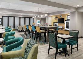 Hampton Inn Champaign Southwest 3