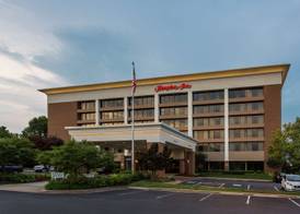Hampton Inn Manassas 2