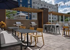 Home2 Suites by Hilton Lake City 3