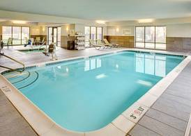 Hampton Inn & Suites Lansing West 5