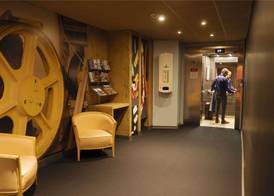 ibis Arles 5